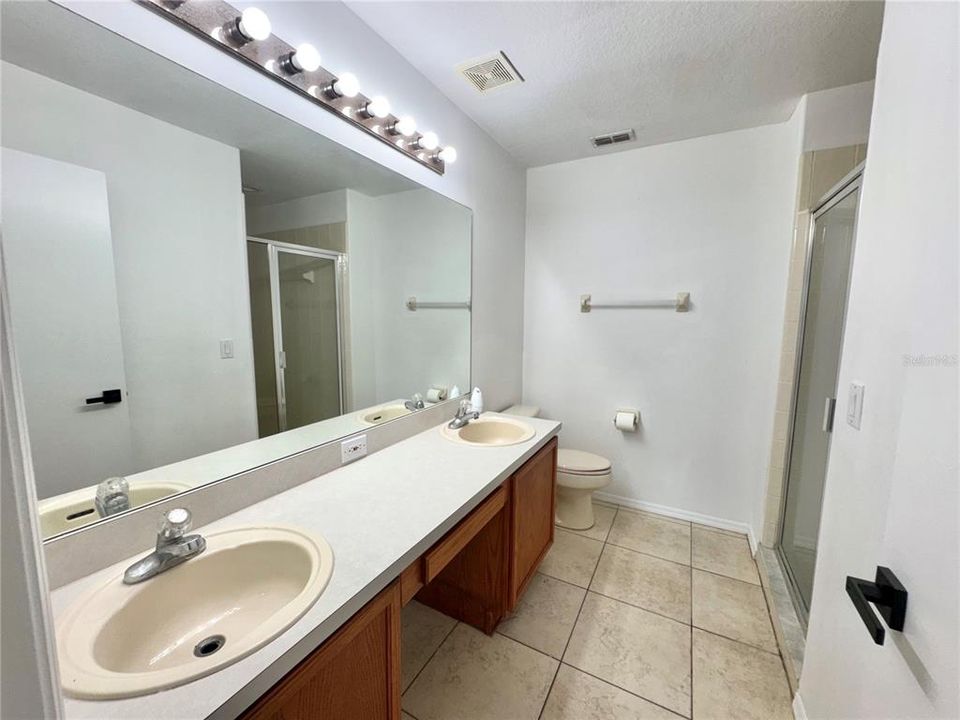 En Venta: $207,000 (3 camas, 2 baños, 1164 Pies cuadrados)