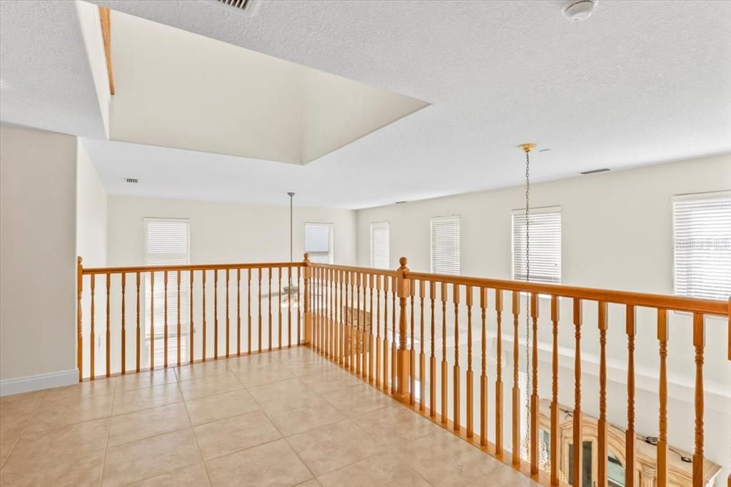 For Sale: $1,195,000 (3 beds, 2 baths, 3550 Square Feet)