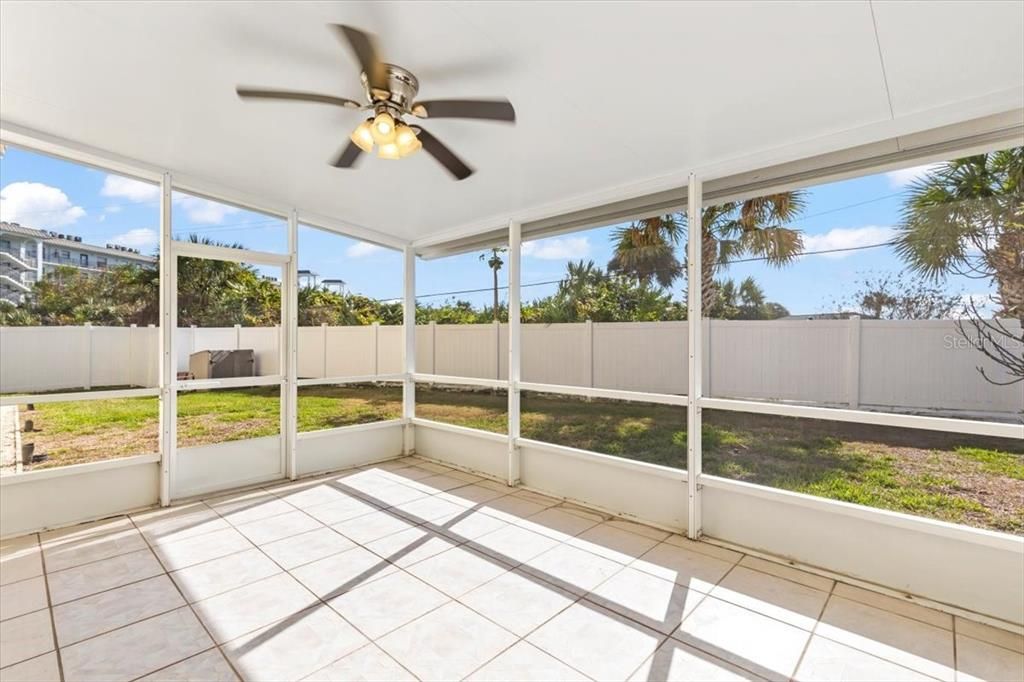 For Sale: $1,195,000 (3 beds, 2 baths, 3550 Square Feet)