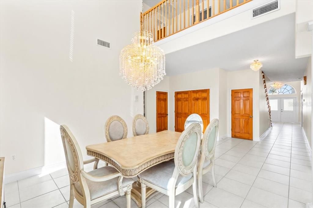 For Sale: $1,195,000 (3 beds, 2 baths, 3550 Square Feet)