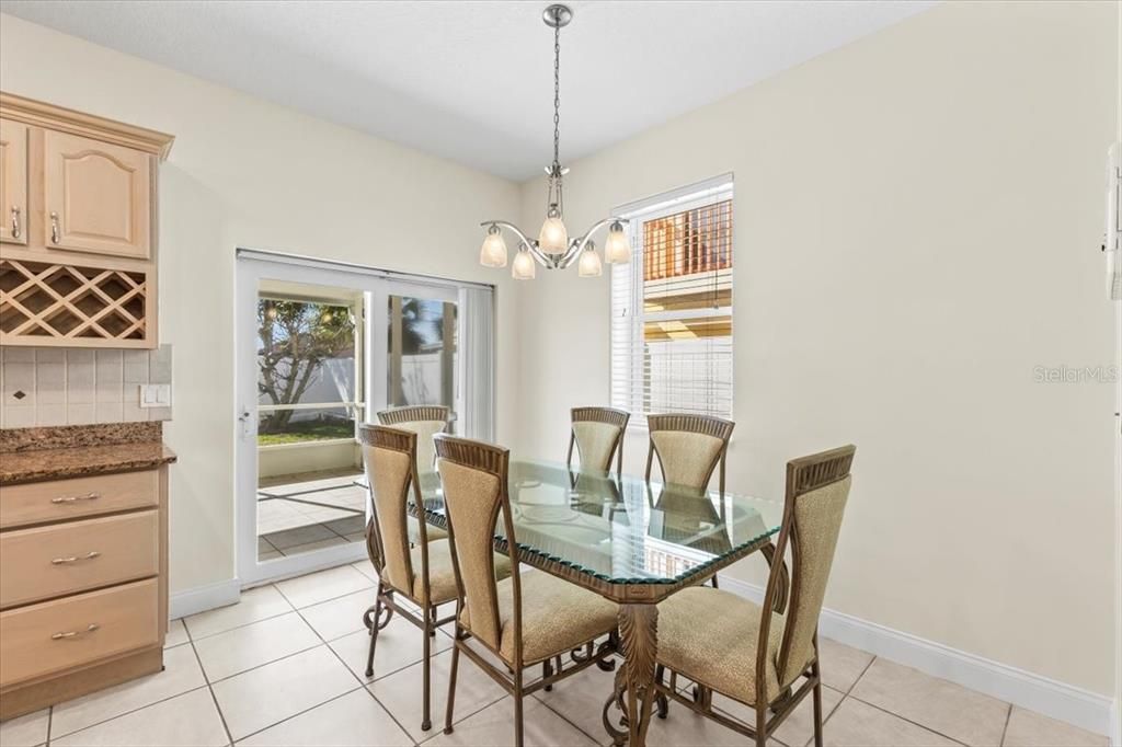 For Sale: $1,195,000 (3 beds, 2 baths, 3550 Square Feet)