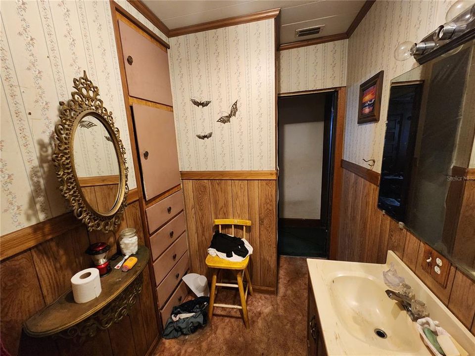 На продажу: $184,500 (2 спален, 2 ванн, 1119 Квадратных фут)