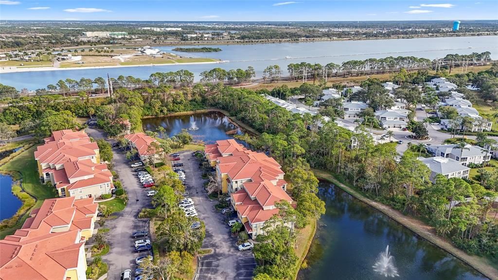 For Sale: $179,900 (1 beds, 1 baths, 1032 Square Feet)