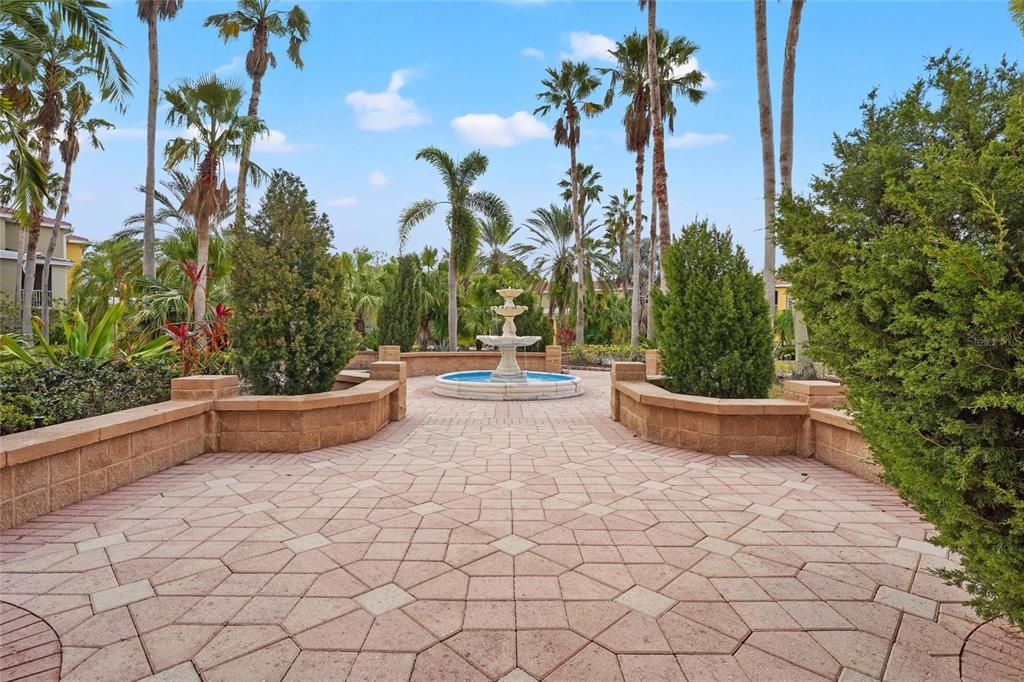 For Sale: $179,900 (1 beds, 1 baths, 1032 Square Feet)