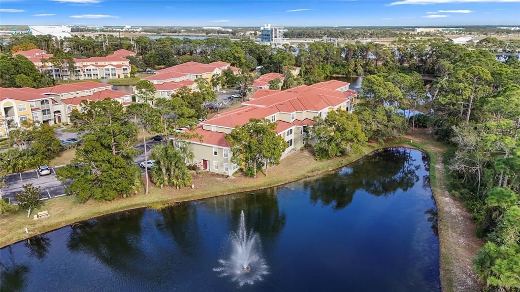 For Sale: $179,900 (1 beds, 1 baths, 1032 Square Feet)