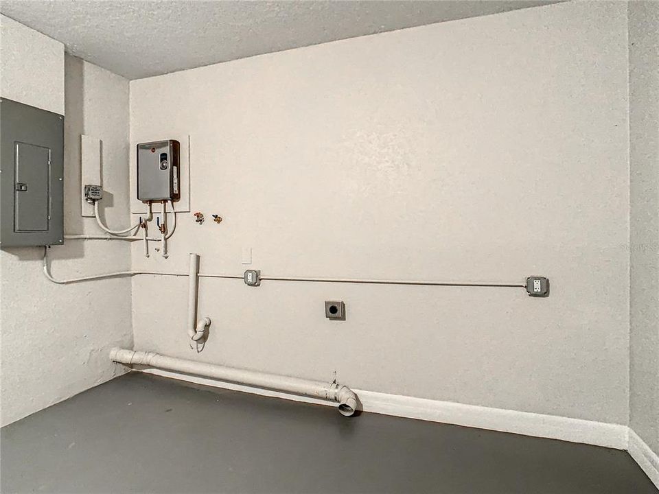 В аренду: $2,800 (3 спален, 2 ванн, 1277 Квадратных фут)