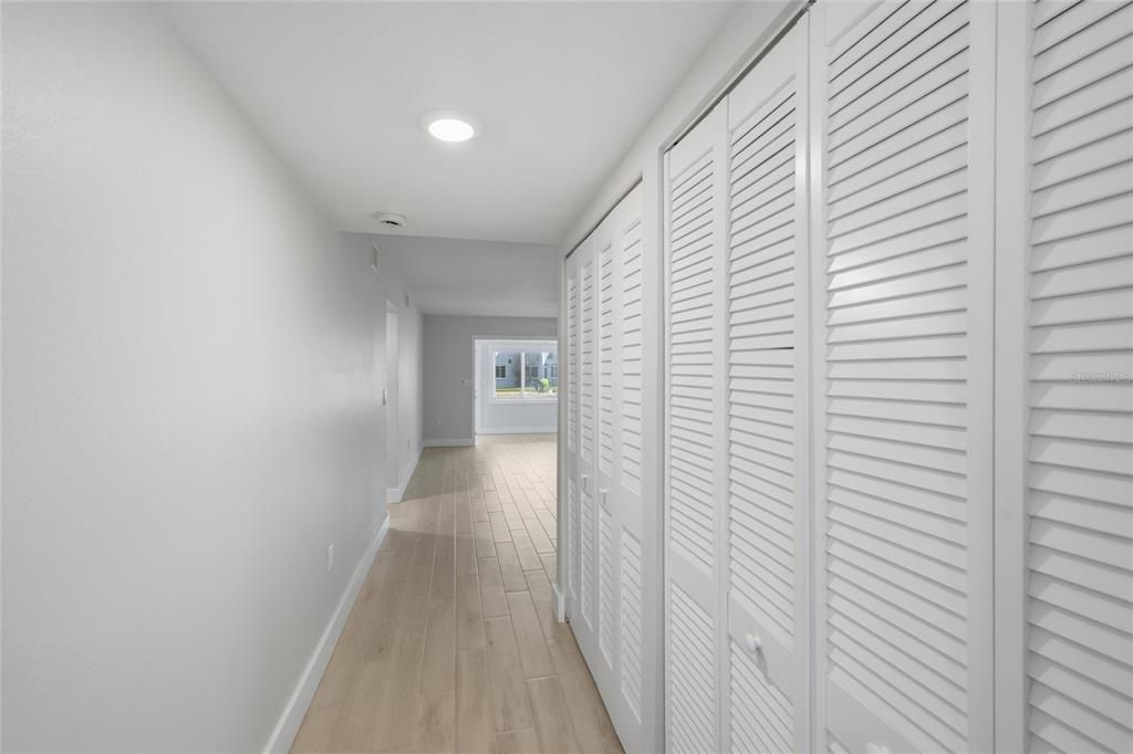 En Venta: $480,000 (2 camas, 2 baños, 1151 Pies cuadrados)