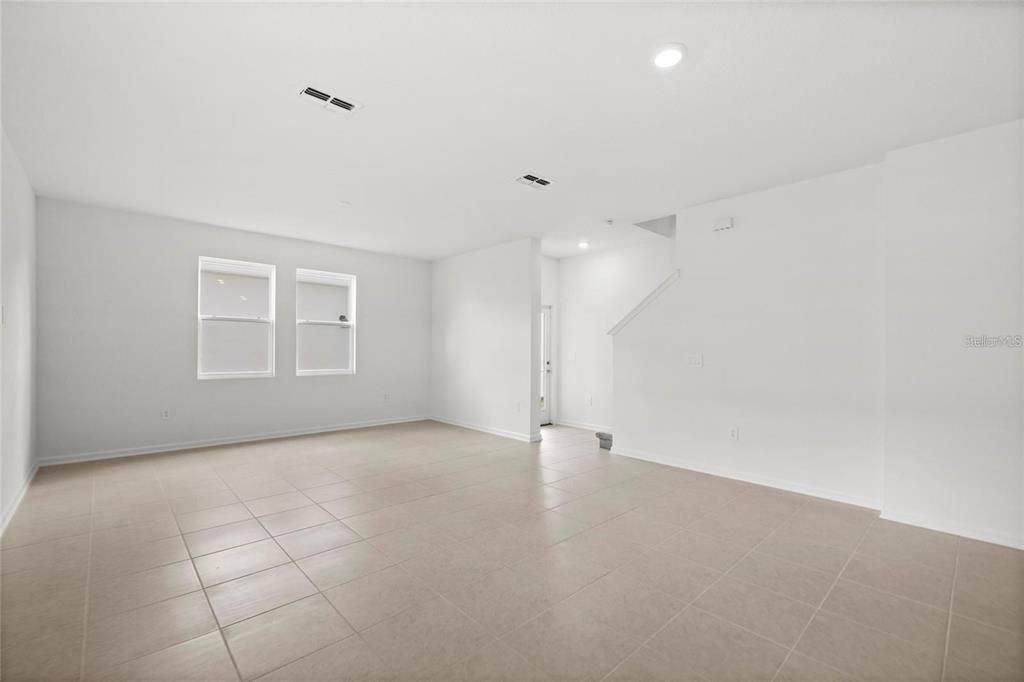 В аренду: $2,600 (3 спален, 2 ванн, 1795 Квадратных фут)