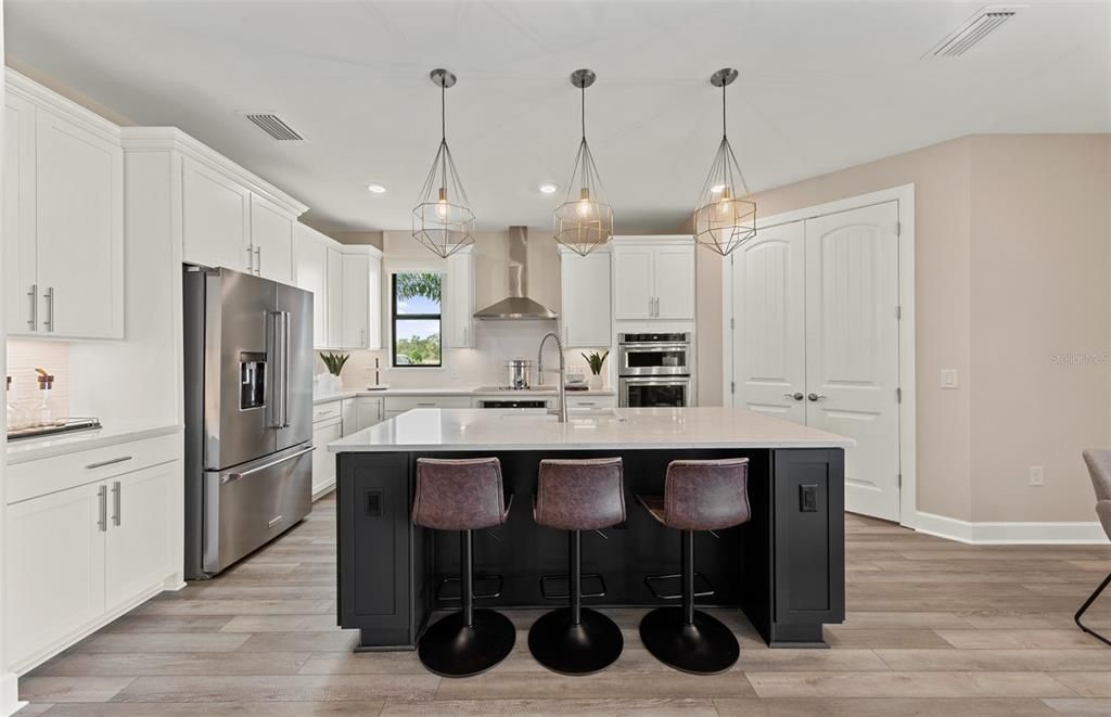 На продажу: $708,340 (3 спален, 4 ванн, 2778 Квадратных фут)