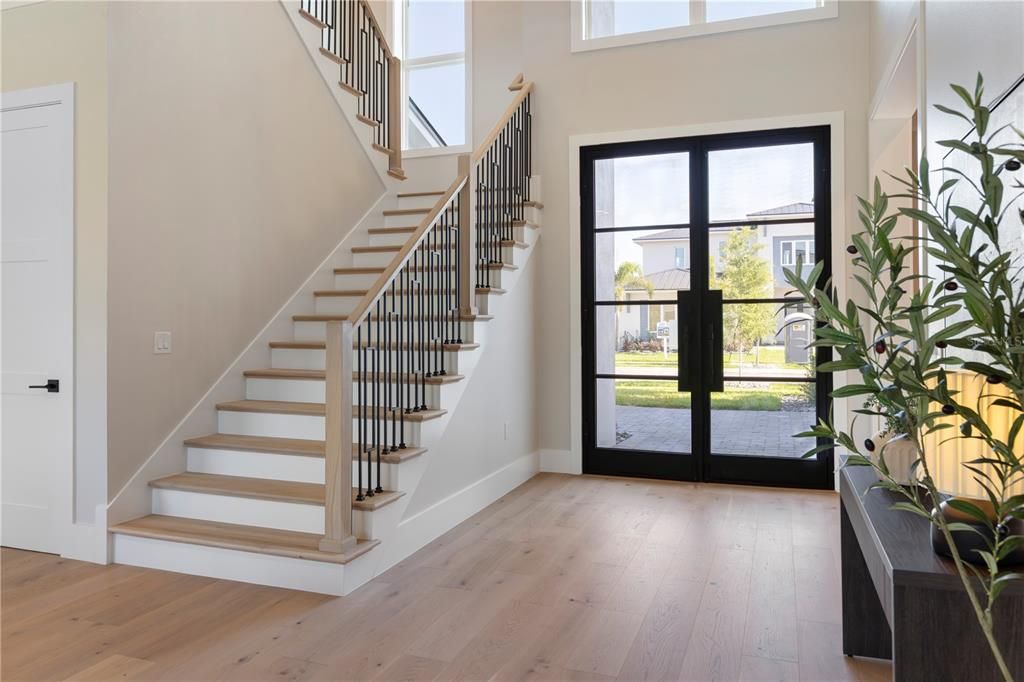 На продажу: $2,195,000 (5 спален, 4 ванн, 4429 Квадратных фут)