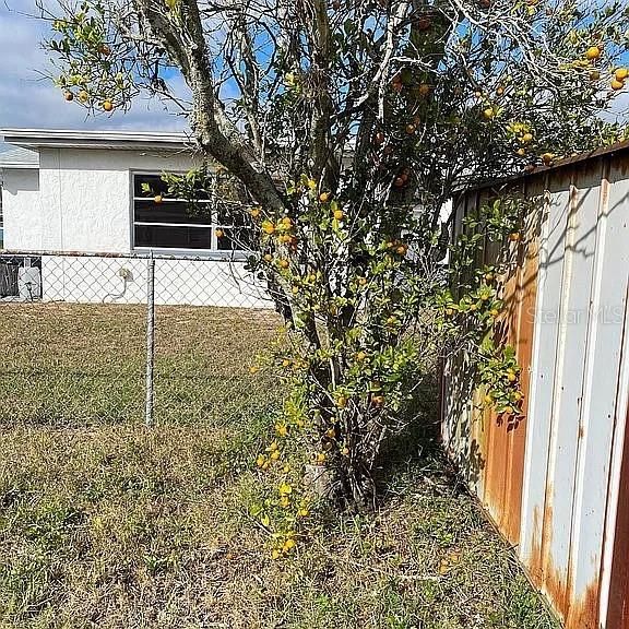 待售: $300,000 (3 贝兹, 2 浴室, 1427 平方英尺)