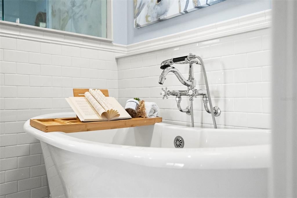 En Venta: $678,000 (3 camas, 2 baños, 2118 Pies cuadrados)