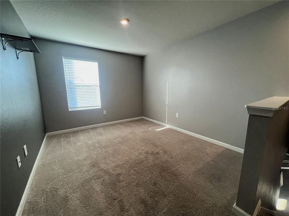 В аренду: $2,200 (4 спален, 2 ванн, 2232 Квадратных фут)