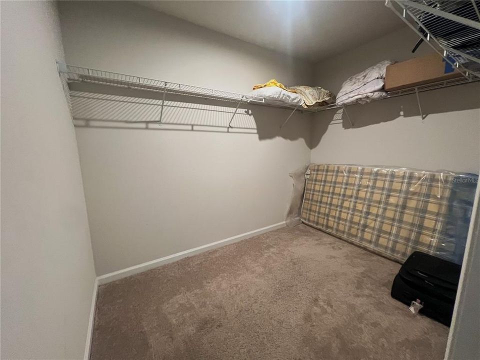 В аренду: $2,200 (4 спален, 2 ванн, 2232 Квадратных фут)