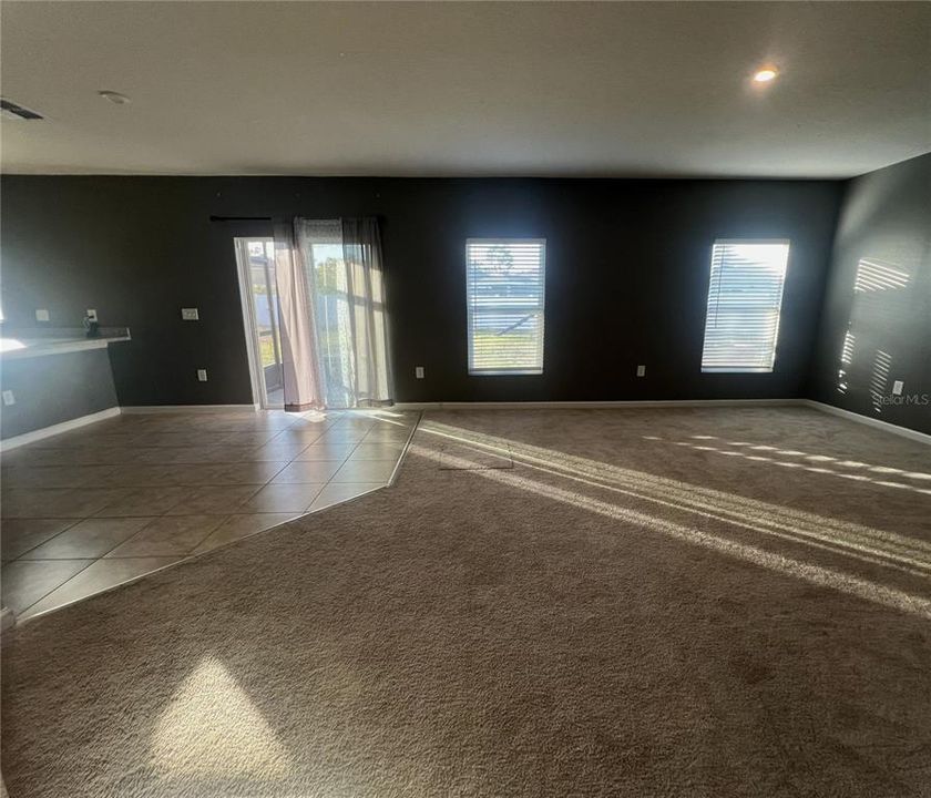 В аренду: $2,200 (4 спален, 2 ванн, 2232 Квадратных фут)