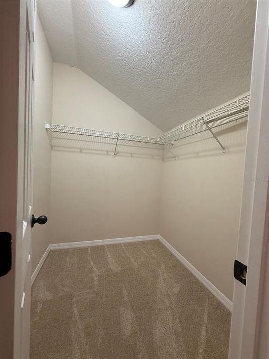 For Rent: $2,800 (5 beds, 4 baths, 2901 Square Feet)