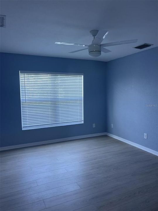 出租: $2,500 (3 贝兹, 2 浴室, 1569 平方英尺)