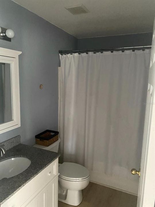 En Renta: $2,250 (3 camas, 2 baños, 1569 Pies cuadrados)