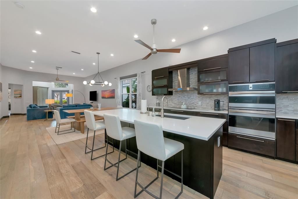 For Sale: $499,000 (3 beds, 2 baths, 1850 Square Feet)