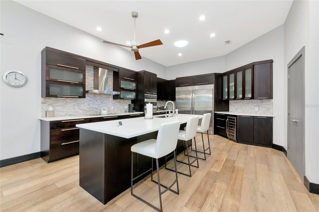 For Sale: $499,000 (3 beds, 2 baths, 1850 Square Feet)