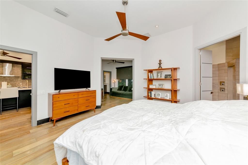 For Sale: $499,000 (3 beds, 2 baths, 1850 Square Feet)