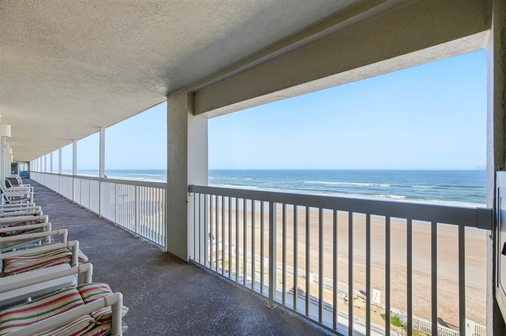 На продажу: $99,900 (0 спален, 1 ванн, 308 Квадратных фут)