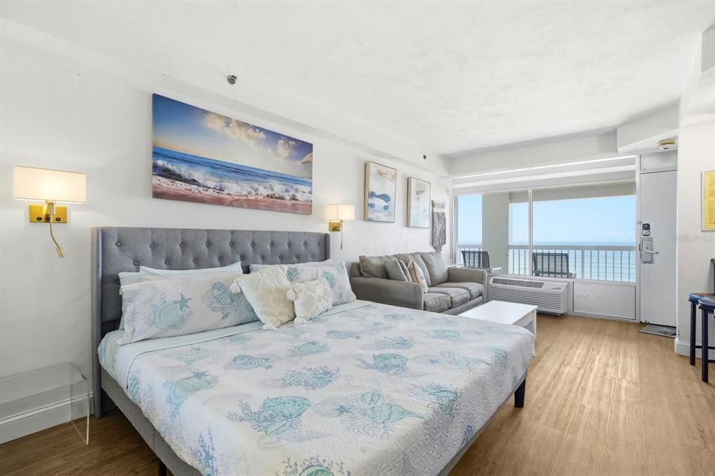 На продажу: $99,900 (0 спален, 1 ванн, 308 Квадратных фут)