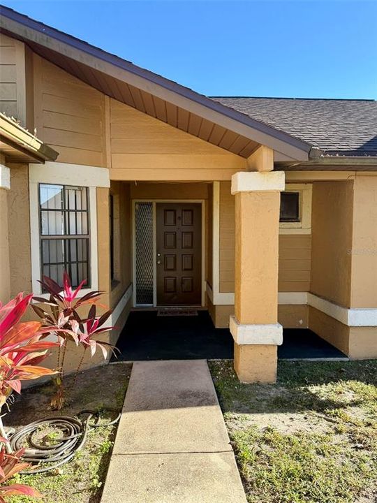 En Venta: $324,900 (3 camas, 2 baños, 1326 Pies cuadrados)