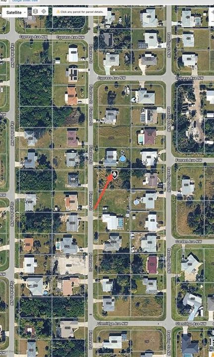 En Venta: $21,900 (0.23 acres)