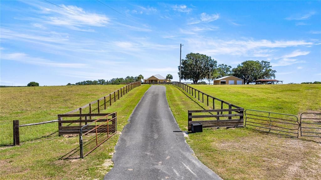 待售: $1,250,000 (3 贝兹, 2 浴室, 2161 平方英尺)