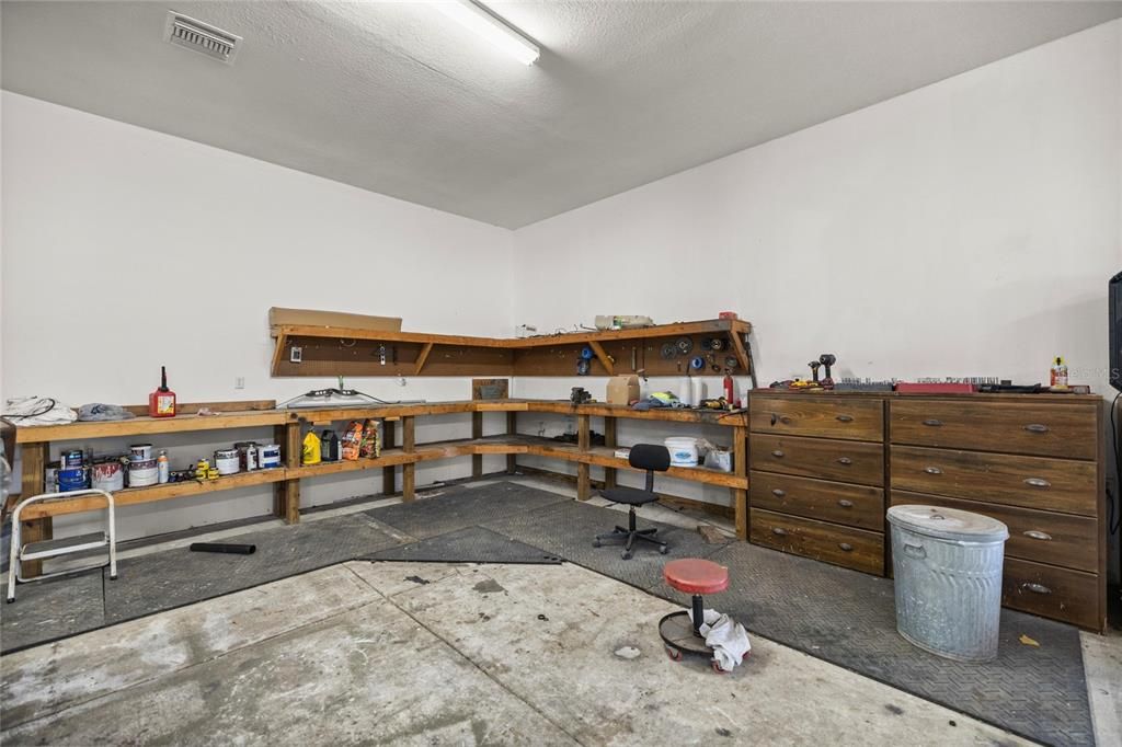 待售: $1,250,000 (3 贝兹, 2 浴室, 2161 平方英尺)