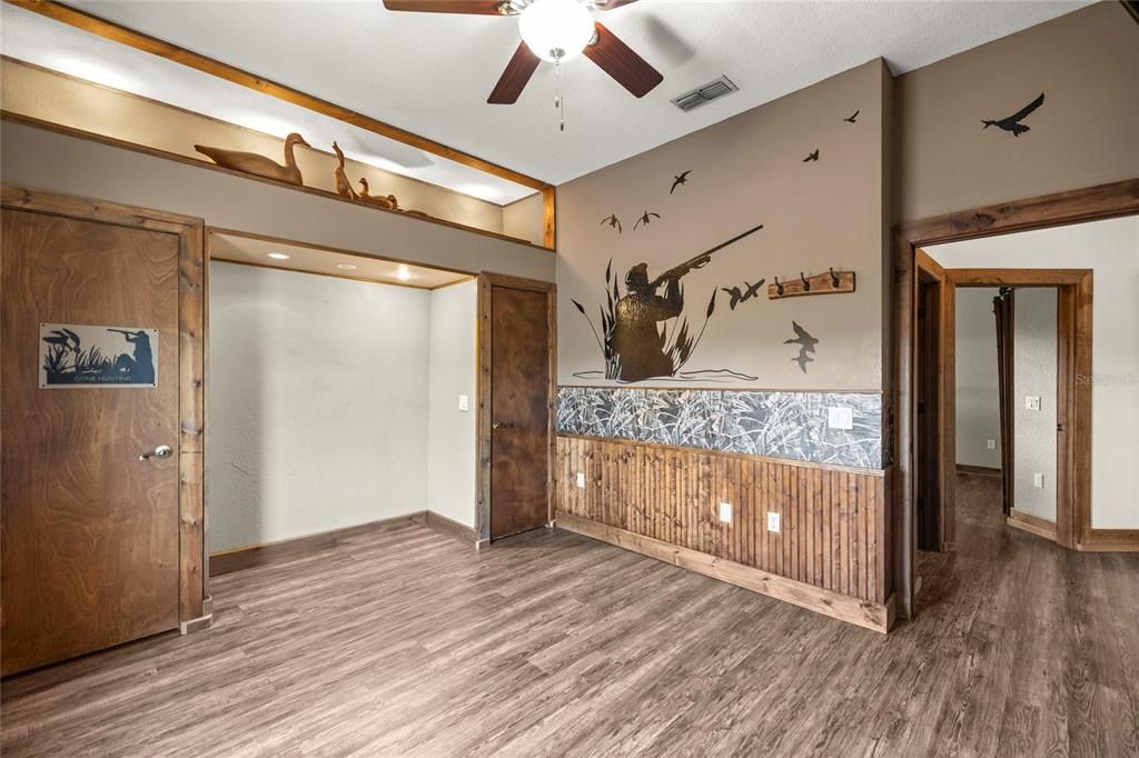 待售: $1,250,000 (3 贝兹, 2 浴室, 2161 平方英尺)