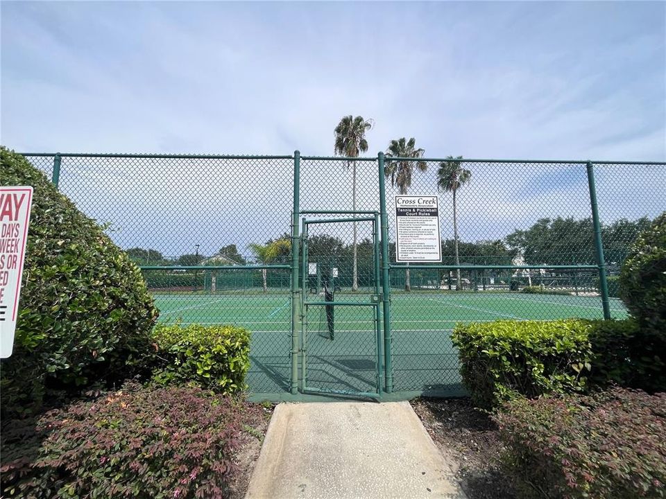 В аренду: $2,750 (4 спален, 2 ванн, 1974 Квадратных фут)