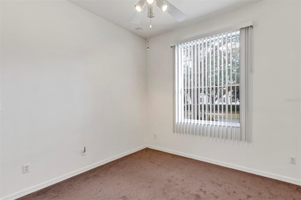 待售: $340,000 (2 贝兹, 2 浴室, 1709 平方英尺)