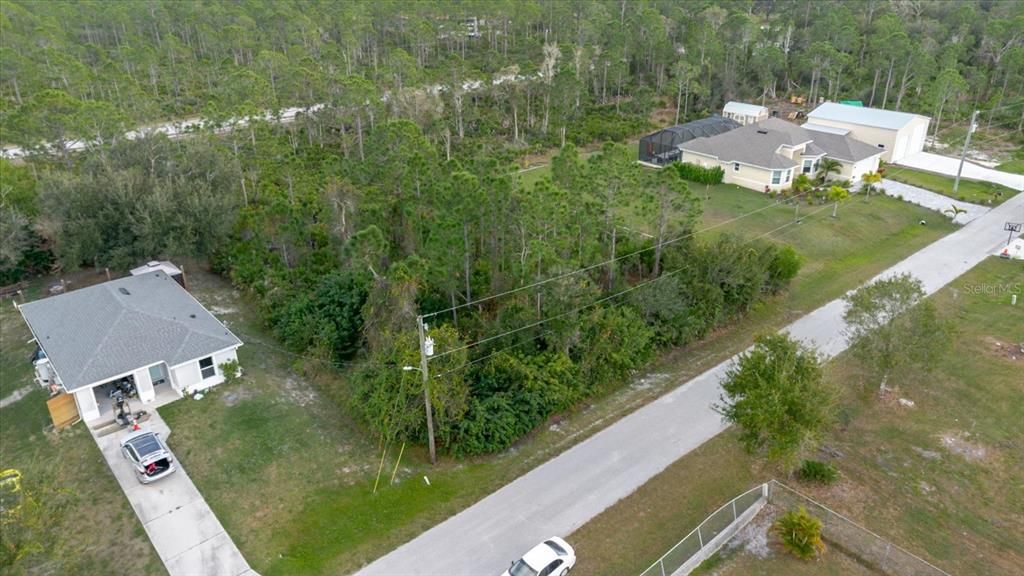 待售: $24,900 (0.19 acres)