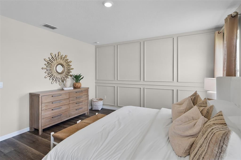 For Sale: $380,990 (5 beds, 3 baths, 2077 Square Feet)