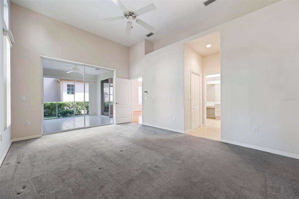 For Rent: $3,000 (2 beds, 2 baths, 1949 Square Feet)