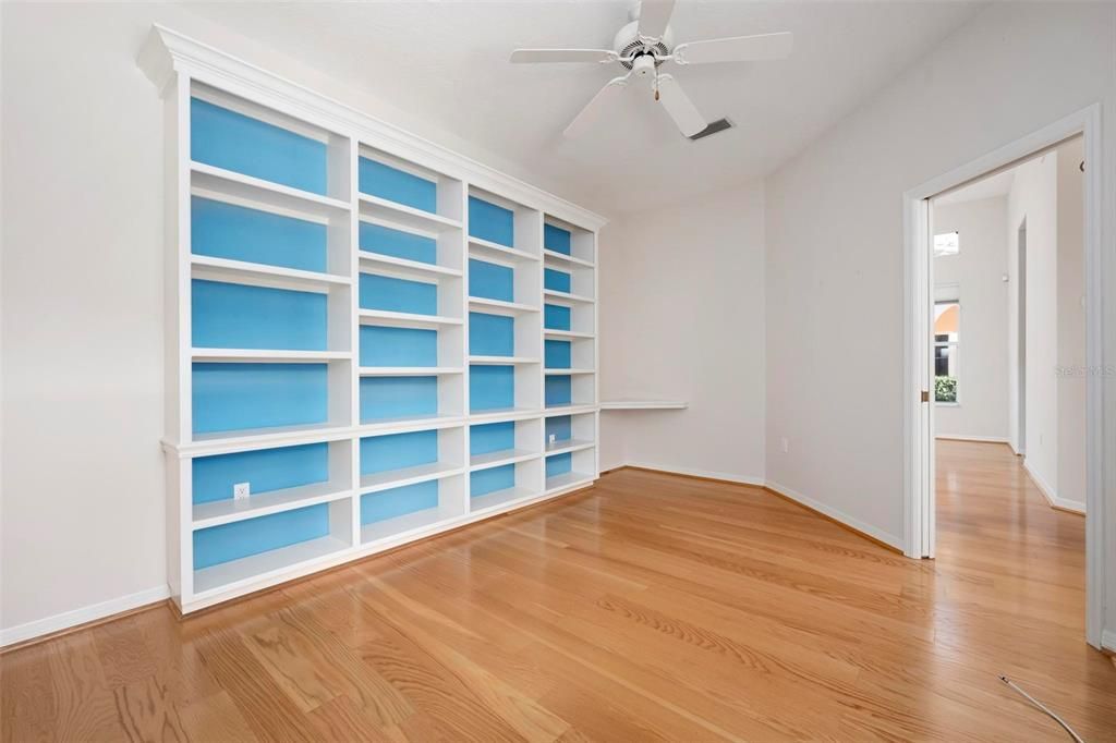 For Rent: $3,000 (2 beds, 2 baths, 1949 Square Feet)