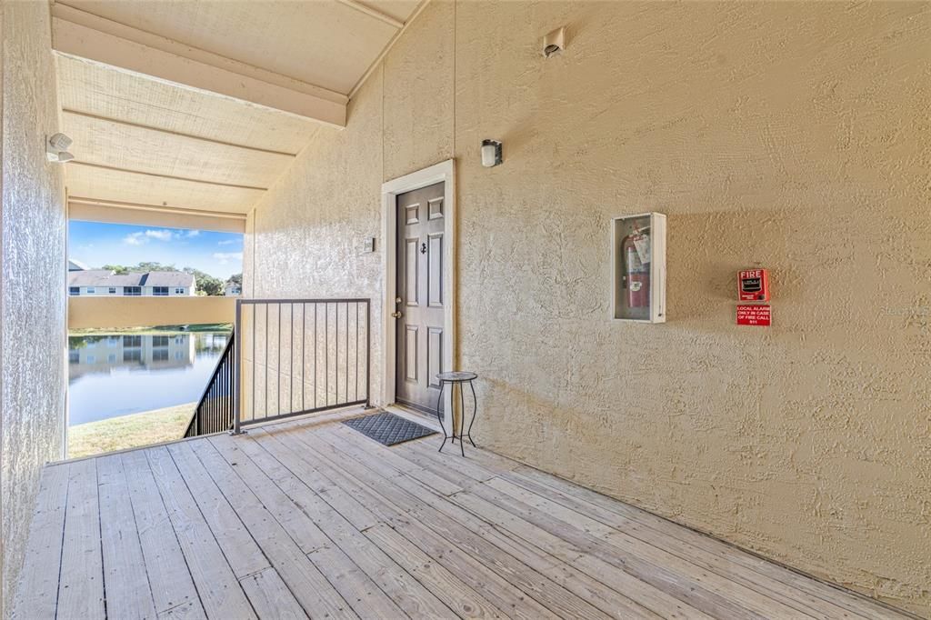 For Sale: $150,000 (1 beds, 1 baths, 572 Square Feet)