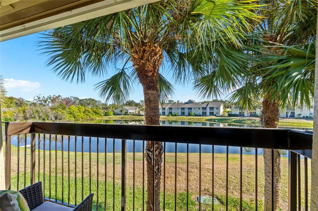 For Sale: $150,000 (1 beds, 1 baths, 572 Square Feet)