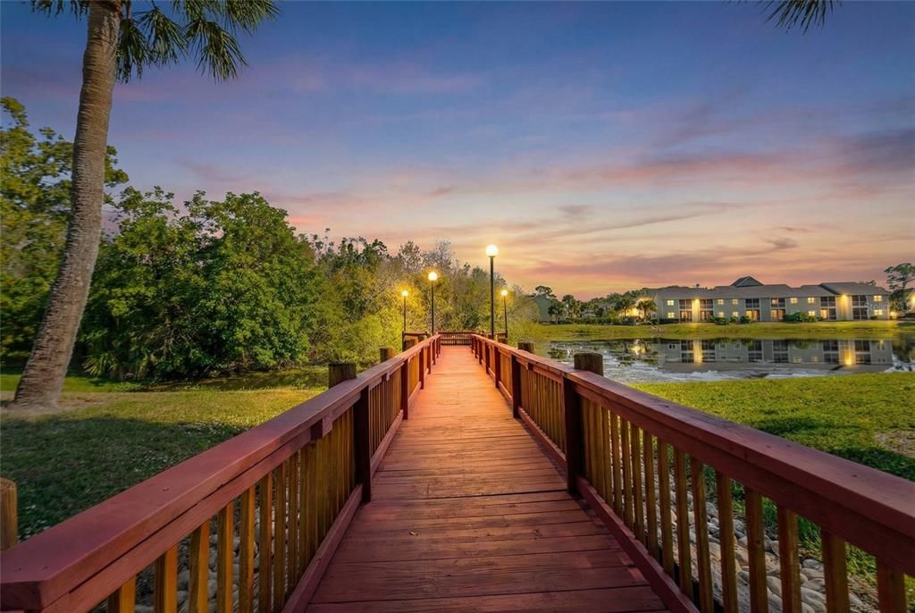 For Sale: $150,000 (1 beds, 1 baths, 572 Square Feet)