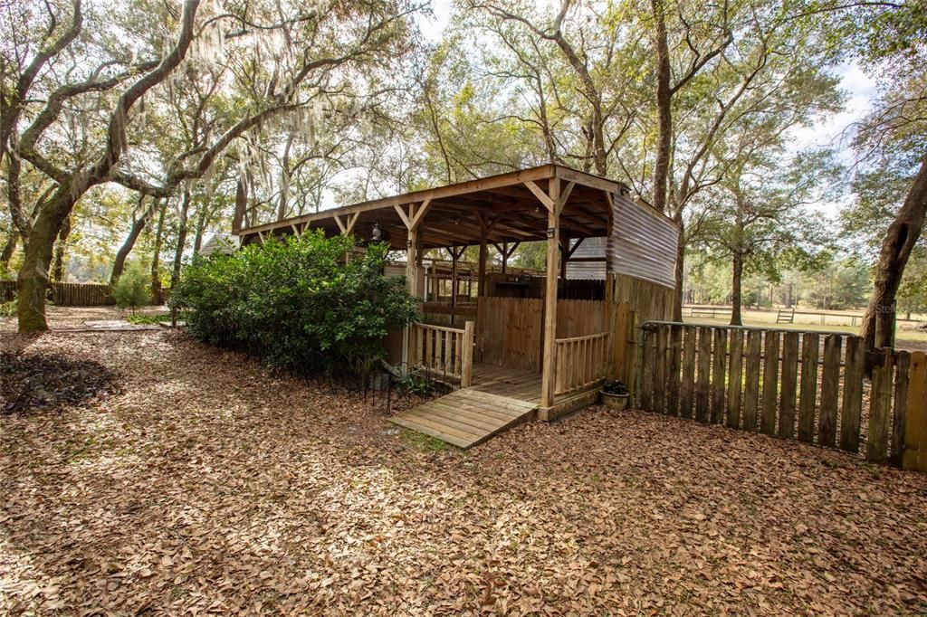 En Venta: $265,000 (3 camas, 2 baños, 1956 Pies cuadrados)