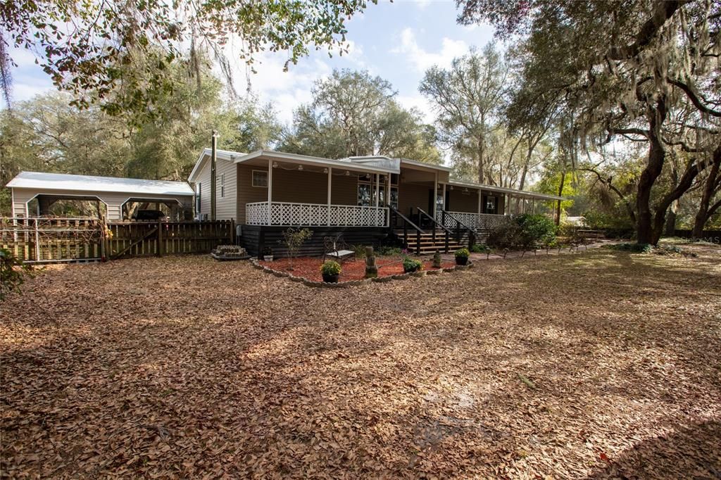 En Venta: $265,000 (3 camas, 2 baños, 1956 Pies cuadrados)