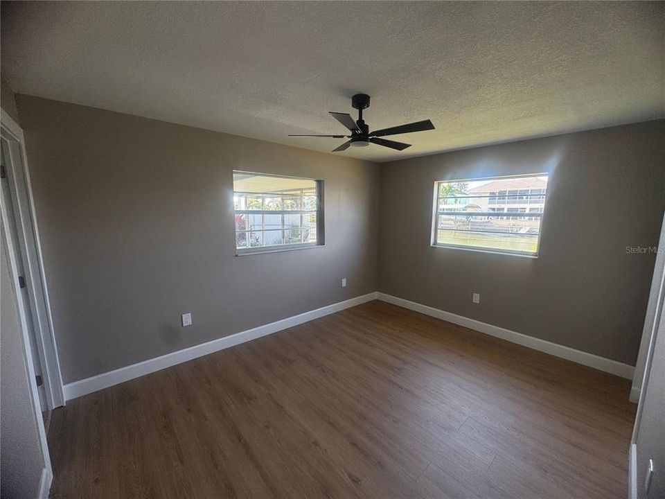 For Rent: $2,395 (3 beds, 2 baths, 1000 Square Feet)