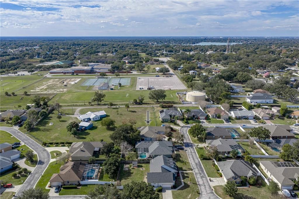 For Sale: $495,000 (4 beds, 2 baths, 2701 Square Feet)