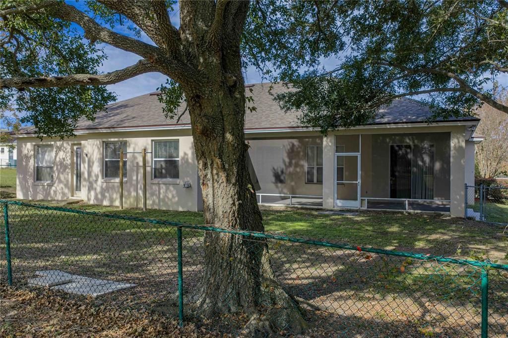 For Sale: $495,000 (4 beds, 2 baths, 2701 Square Feet)