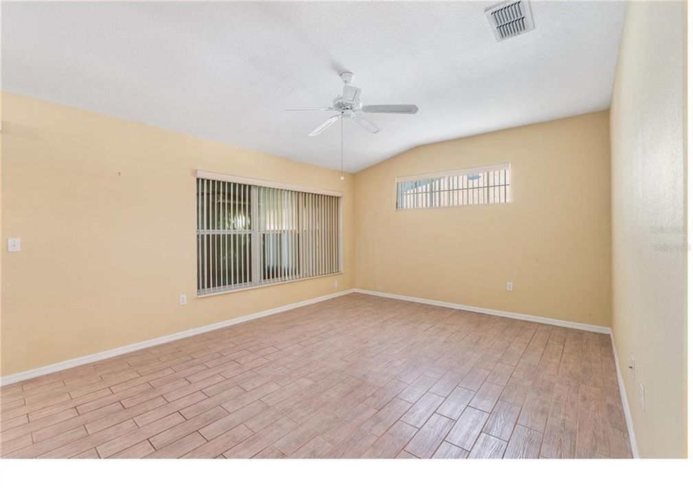 En Renta: $1,600 (2 camas, 2 baños, 1218 Pies cuadrados)