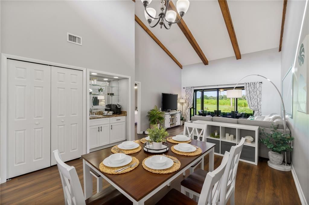 На продажу: $185,000 (2 спален, 2 ванн, 1038 Квадратных фут)