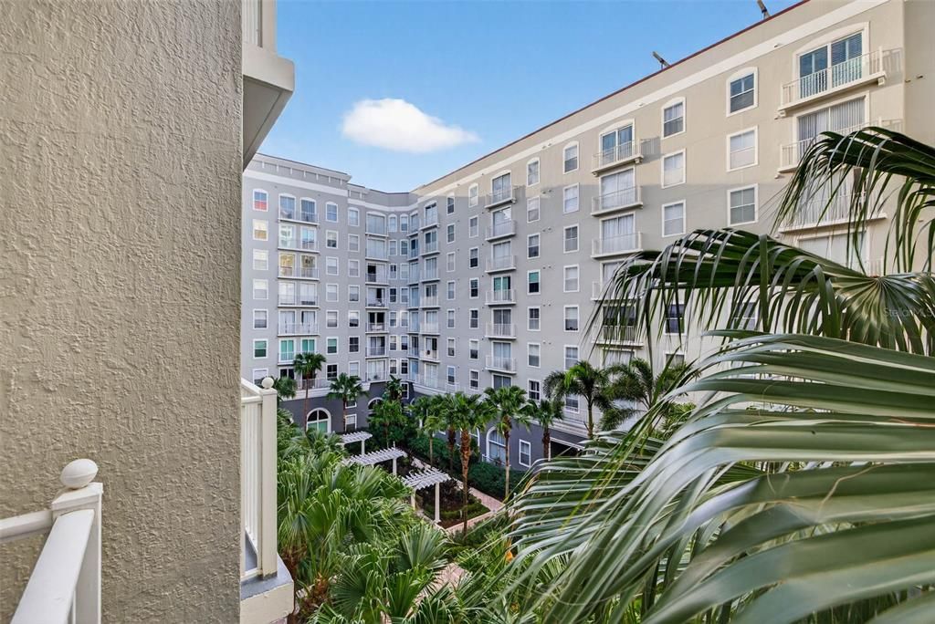 En Venta: $515,000 (2 camas, 2 baños, 1009 Pies cuadrados)