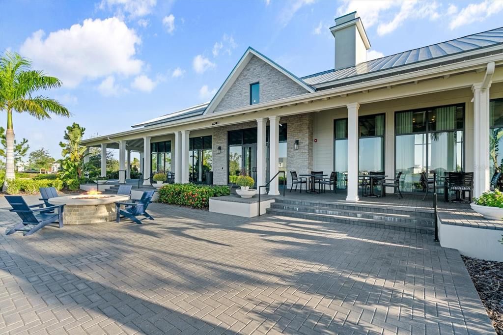 На продажу: $1,285,000 (3 спален, 2 ванн, 2451 Квадратных фут)